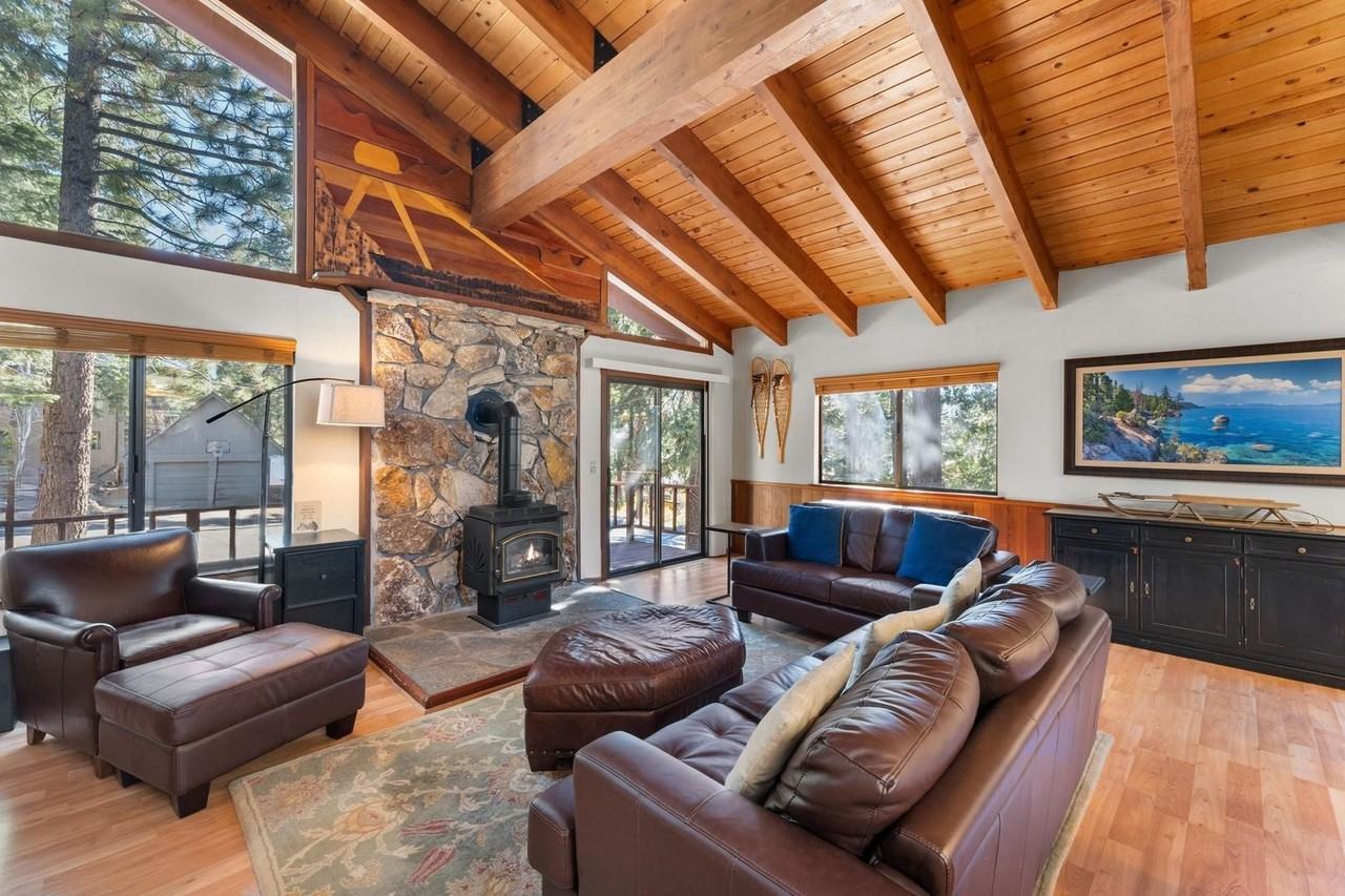 1075 Bristol Cir - Photo 2 of 42