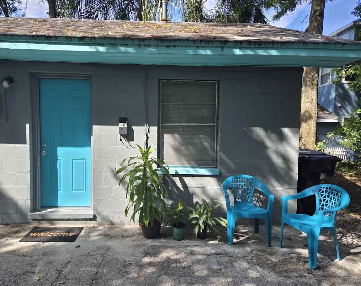 1407 E Gore St #NA - Photo 2 of 12