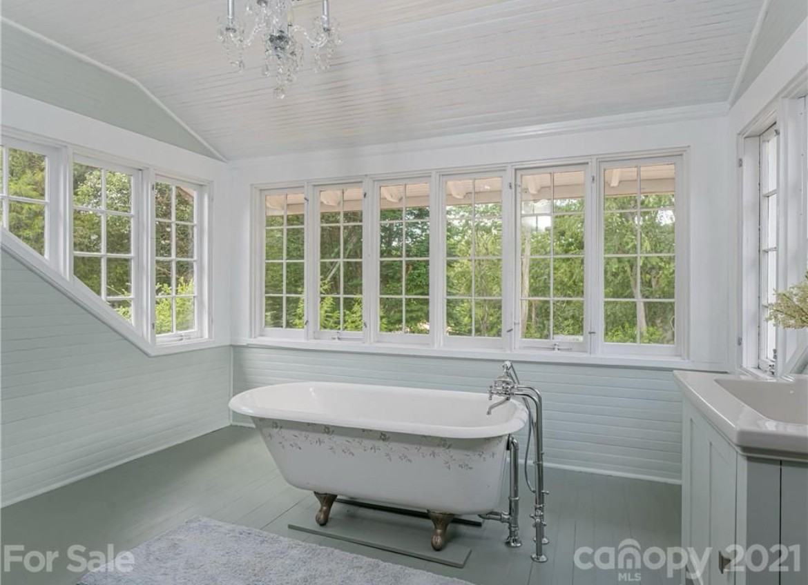 84 Vandalia Ave #NA - Photo 2 of 23