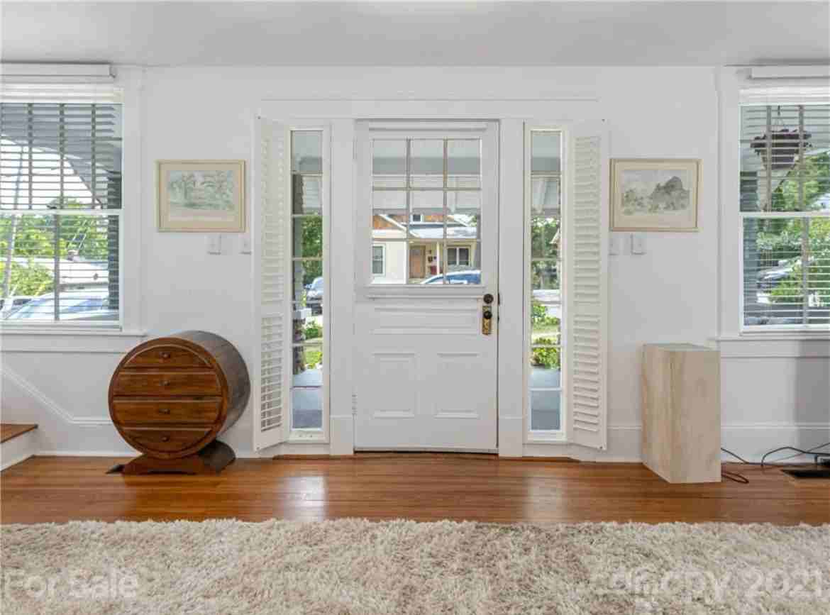 84 Vandalia Ave #NA - Photo 3 of 23