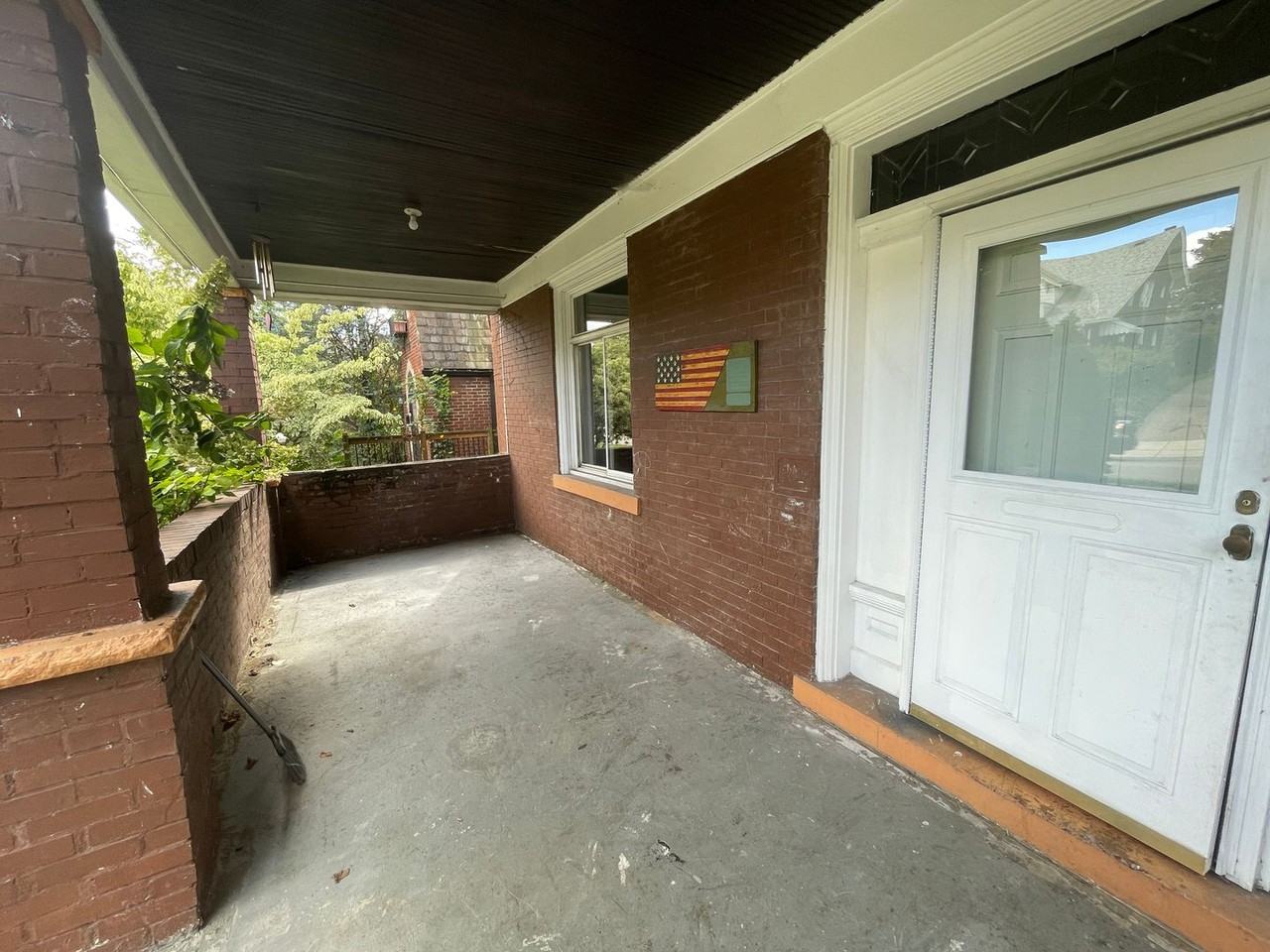 2804 Main St - Photo 3 of 24