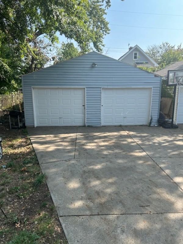 3337 W 123rd St - Photo 2 of 6
