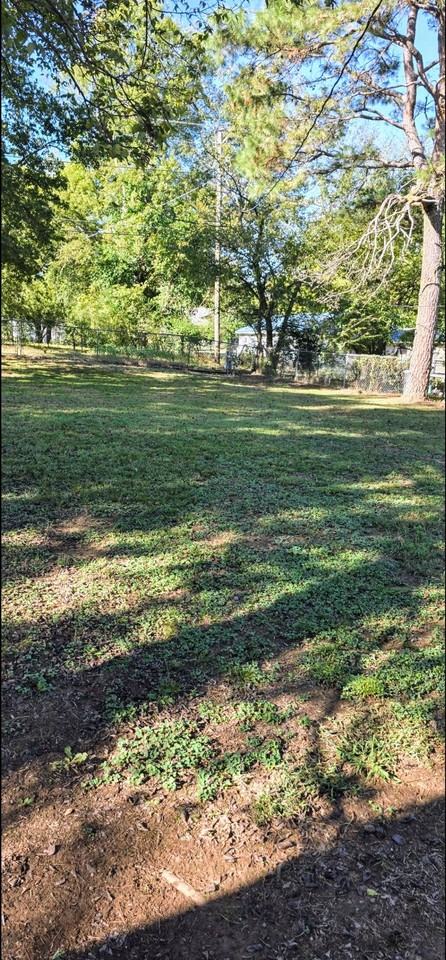 504 Holson Ave - Photo 2 of 13