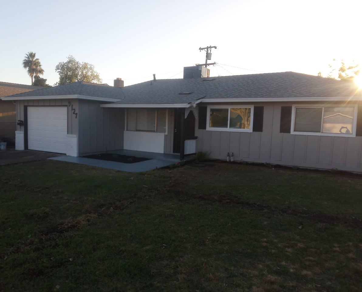 9127 Don Ramon Dr - Photo 2 of 15