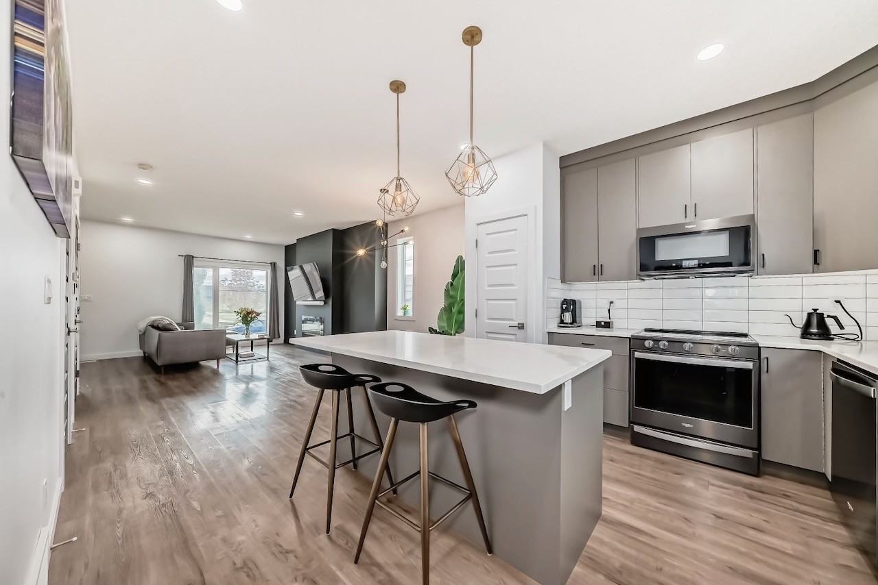 6156 176 Ave Nw - Photo 3 of 41