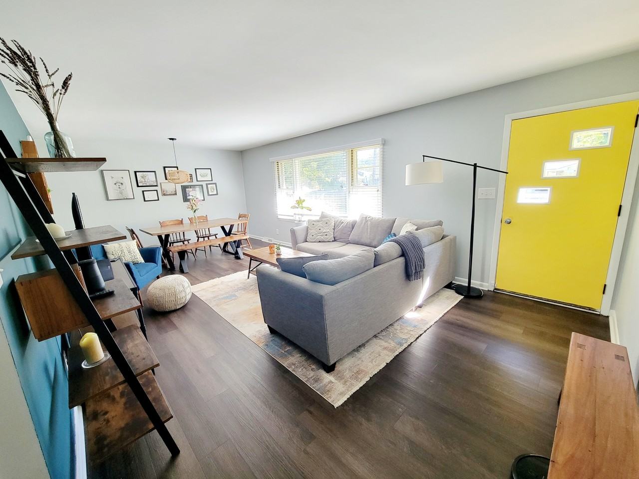 1517 Basewood Dr - Photo 4 of 47