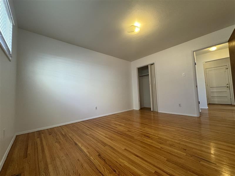 4600 Zuni Rd Se - Photo 7 of 15