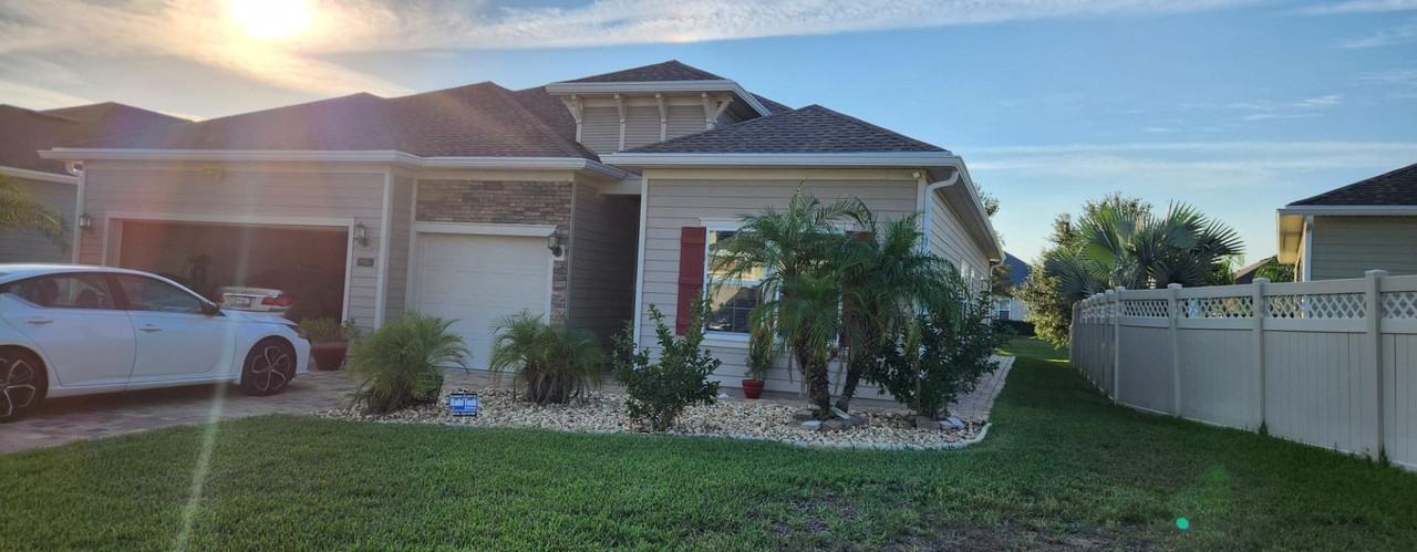 235 Trumpco Dr - Photo 2 of 10