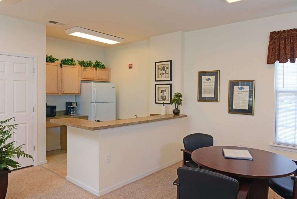 Belle Hall Apartments - Photo 7 of 23