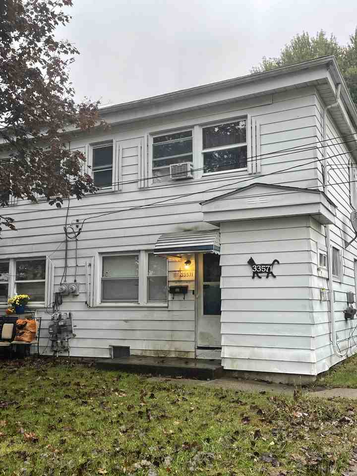 33571 Berville Ct #33571 - Photo 2 of 17