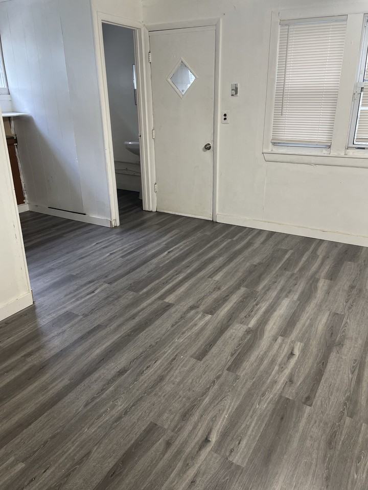 33571 Berville Ct #33571 - Photo 6 of 17