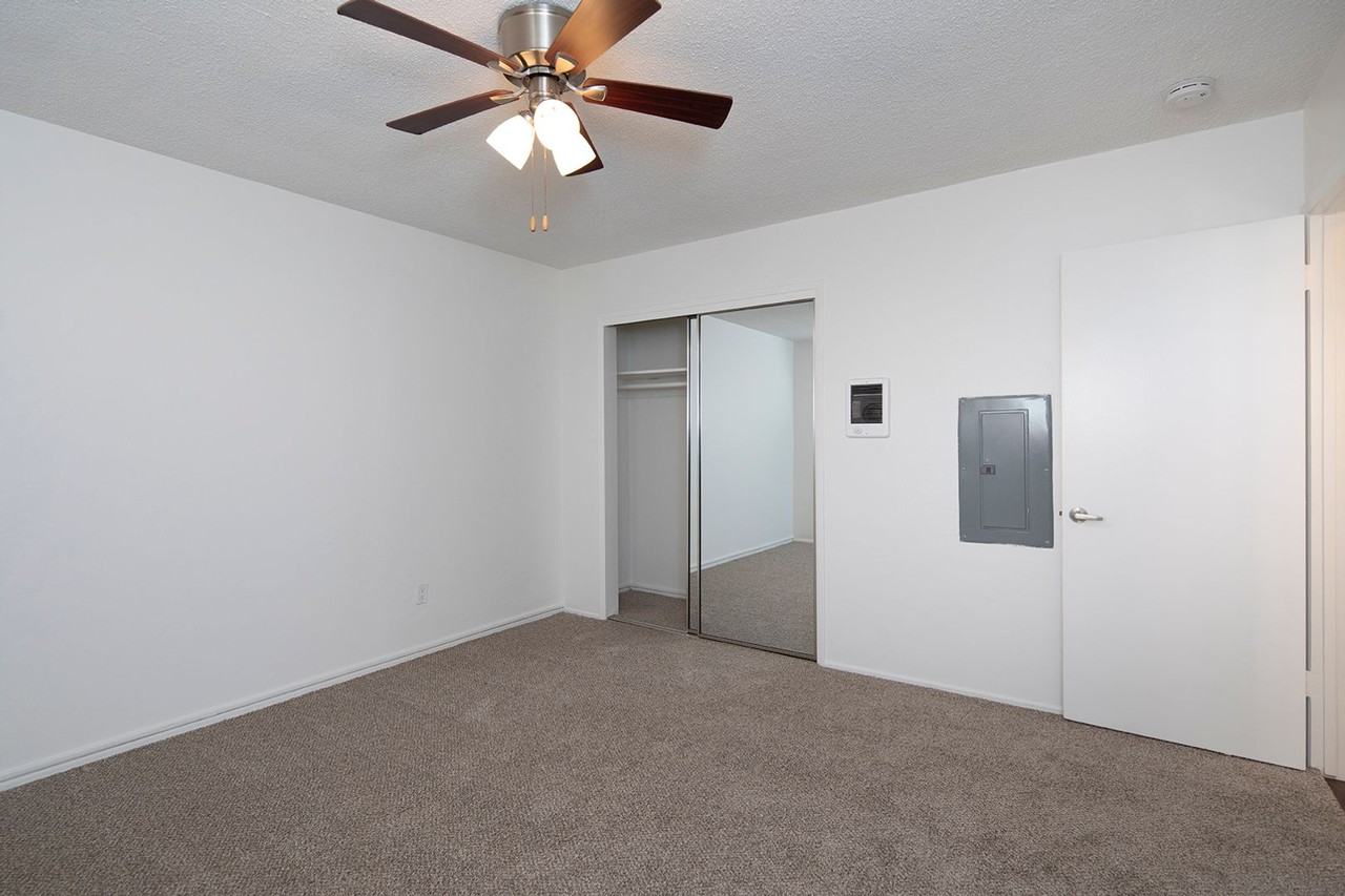 Playa Apartments - Photo 5 of 15