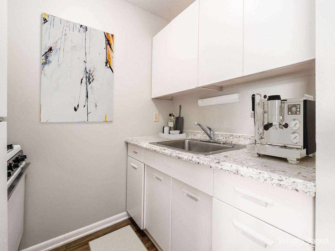 SK-1530 - Photo 3 of 5