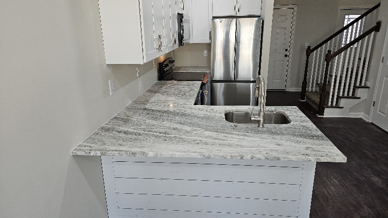 300 S Locust St - Photo 3 of 17