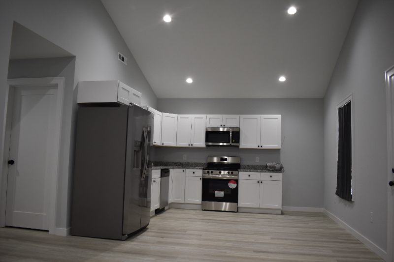 1310 E Lauderdale St - Photo 2 of 10