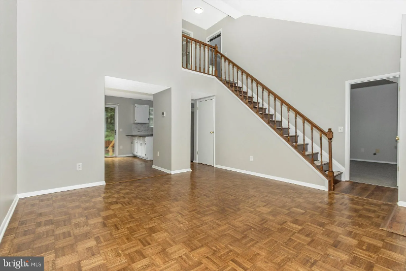 3409 Marble Arch Dr - Photo 2 of 20