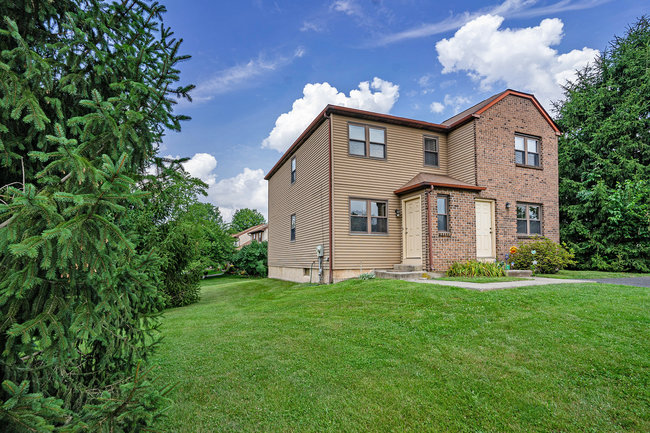 248 Jan Dr #2ndFL - Photo 3 of 16