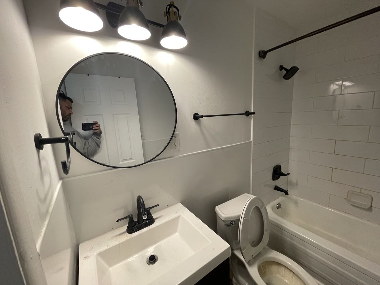 149 W Cornell - Photo 3 of 4