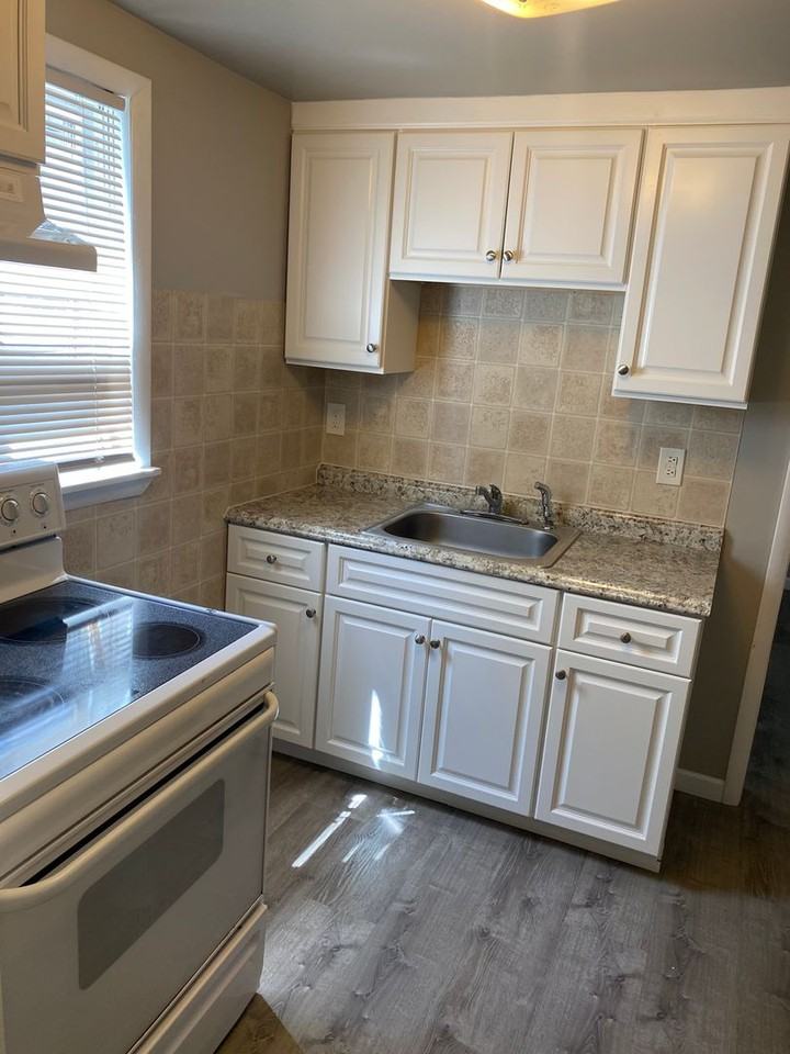 507 Lehman - Photo 2 of 9