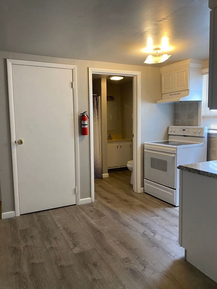 507 Lehman - Photo 3 of 9