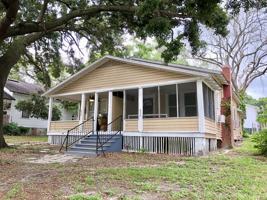 featured image of 624/626 W Patterson St