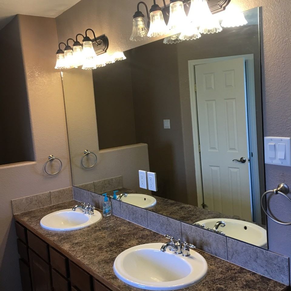 2129 Hayes - Photo 4 of 23