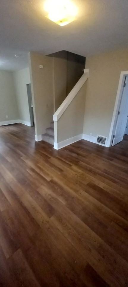 1706 Caroline St - Photo 5 of 15