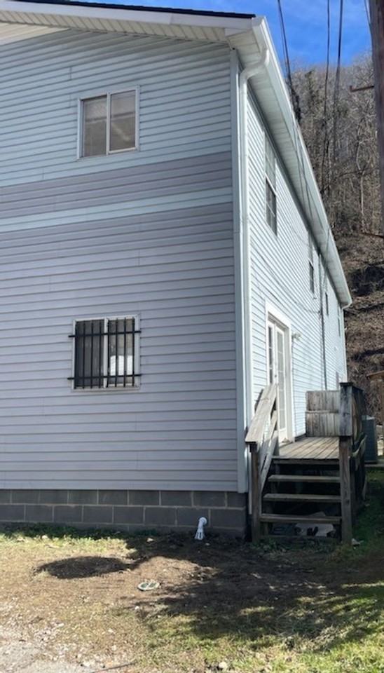 170 Wertz Avenue - Photo 2 of 14