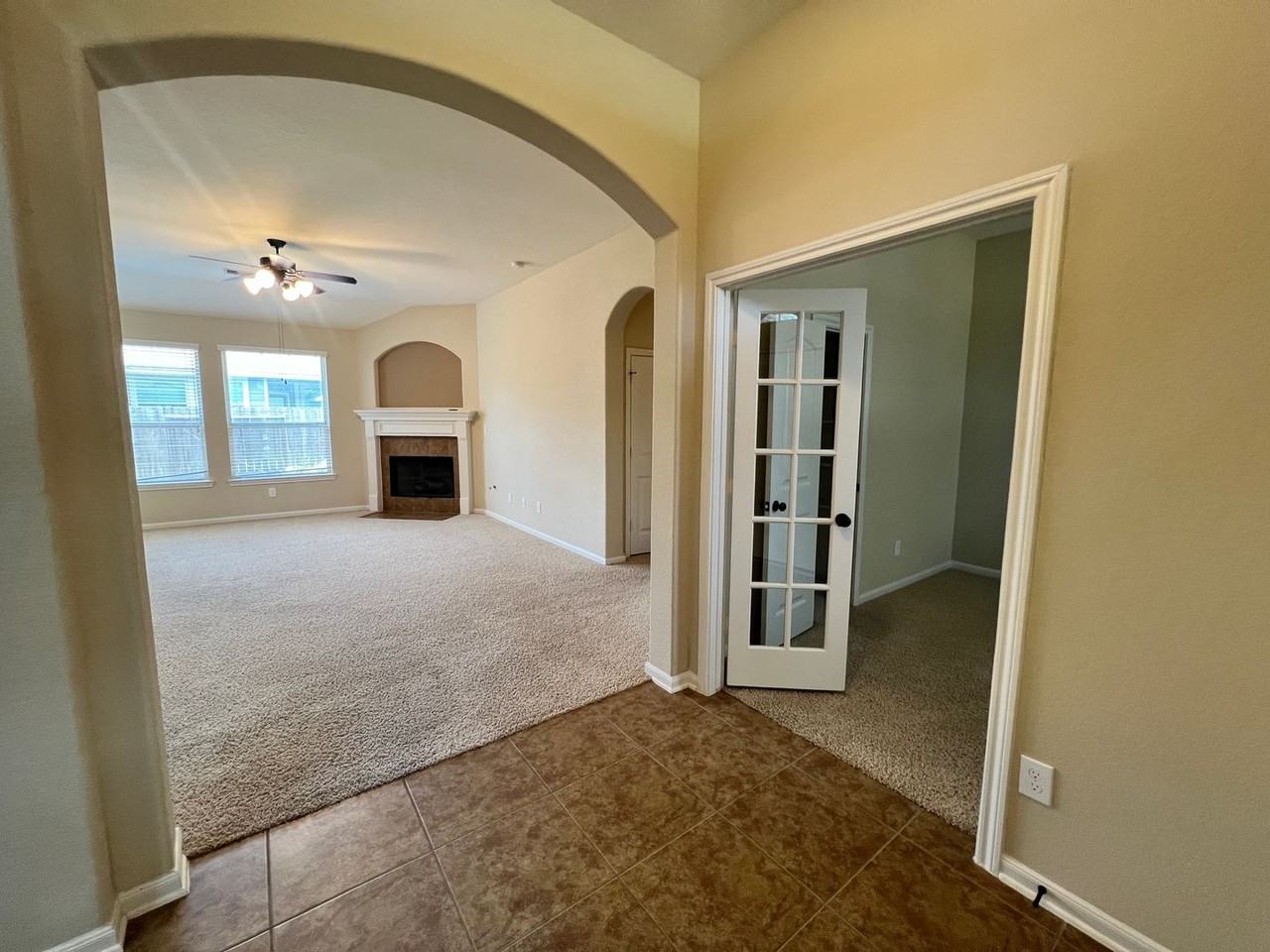 22407 Stonebridge Crossing Ln - Photo 6 of 38