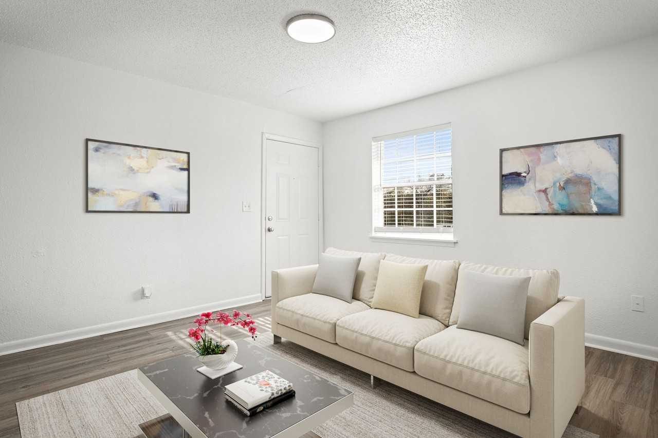 Midpoint on Wilshire - Photo 3 of 24