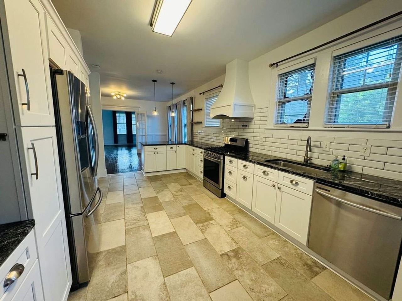 308 E 54th St - Photo 7 of 26