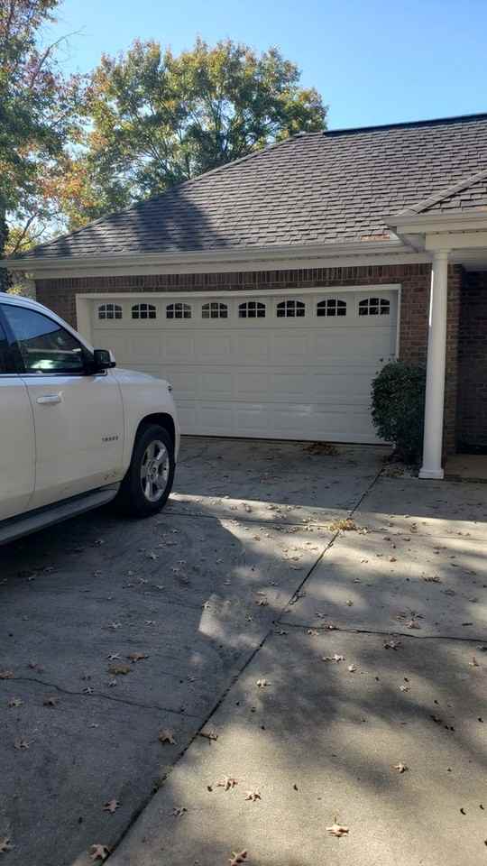 2155 Heather Pl - Photo 2 of 32