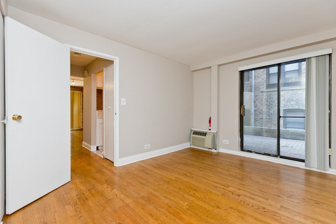 3732 N Pine Grove Ave #1A - Photo 7 of 11