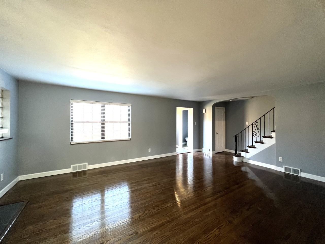 138140 Mount Lebanon Blvd #A - Photo 2 of 8