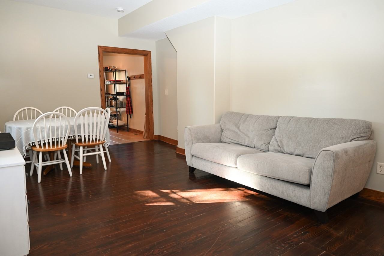 507 E 7th St #509 - Photo 3 of 12