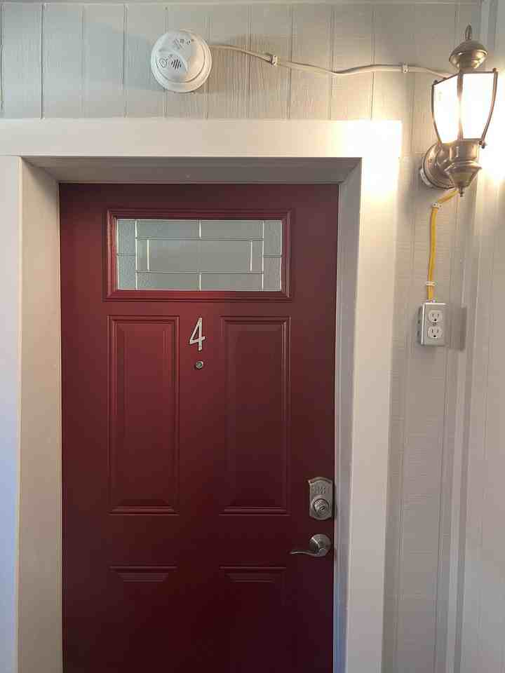 321 Alta Vista Ave #4 - Photo 5 of 25