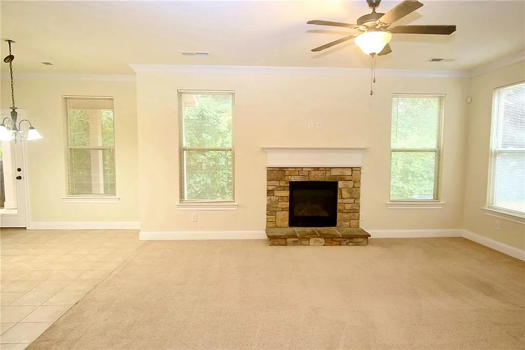 625 Highbranch Cir #NA - Photo 7 of 17