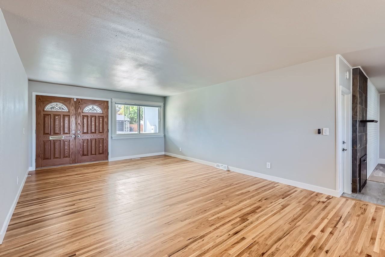 9225 W Kentucky Ave #NA - Photo 3 of 28