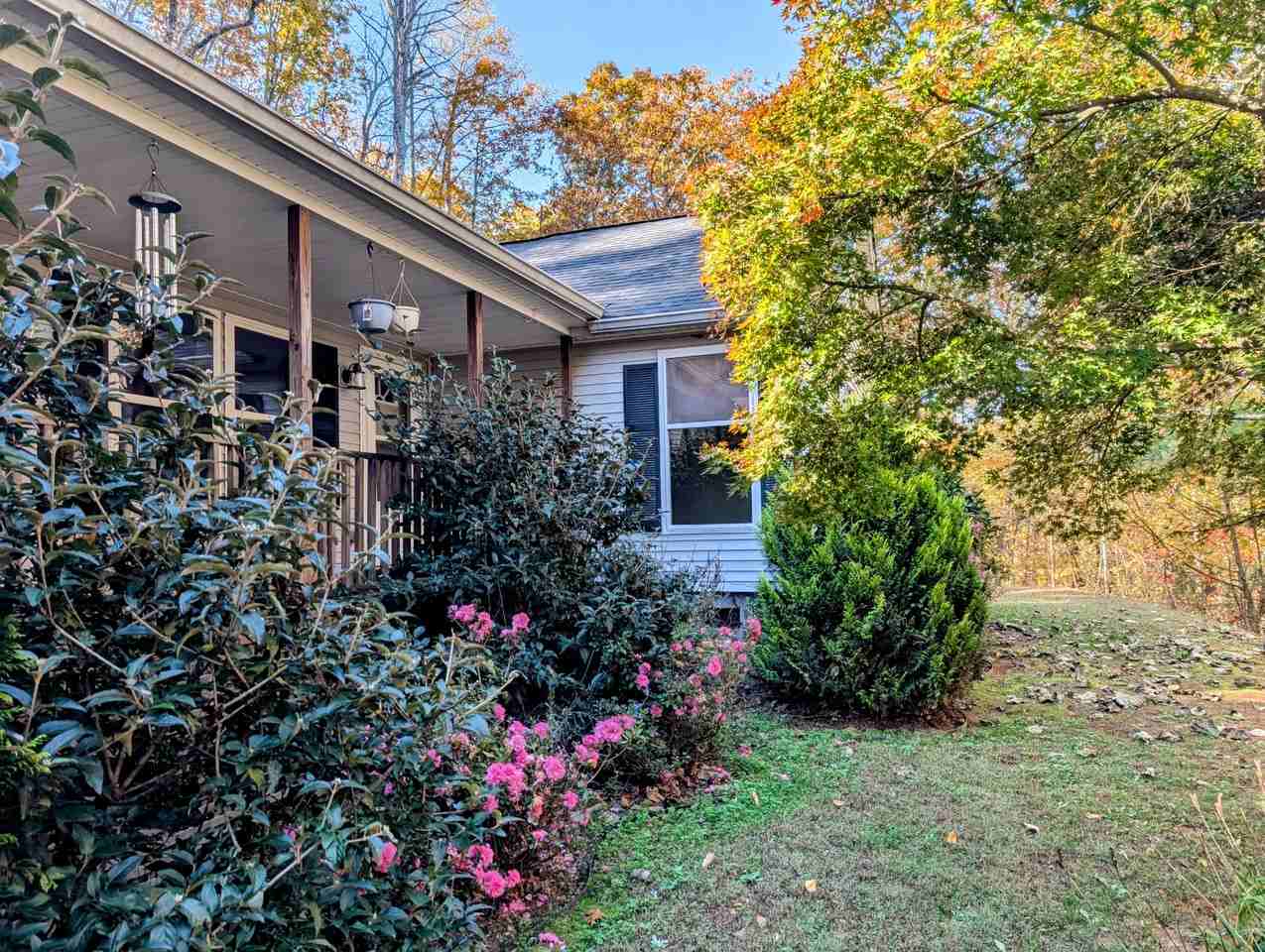 25 Silver Maple Ln #NA - Photo 2 of 33
