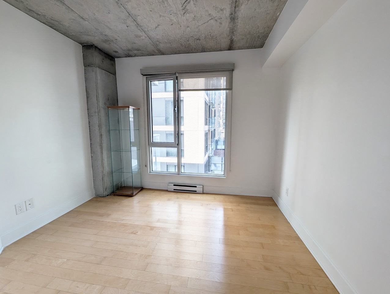 1045 Rue Wellington #712 - Photo 2 of 14