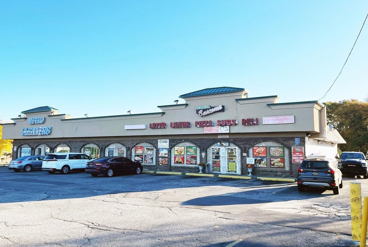 37462 Harper Ave - Photo 2 of 4