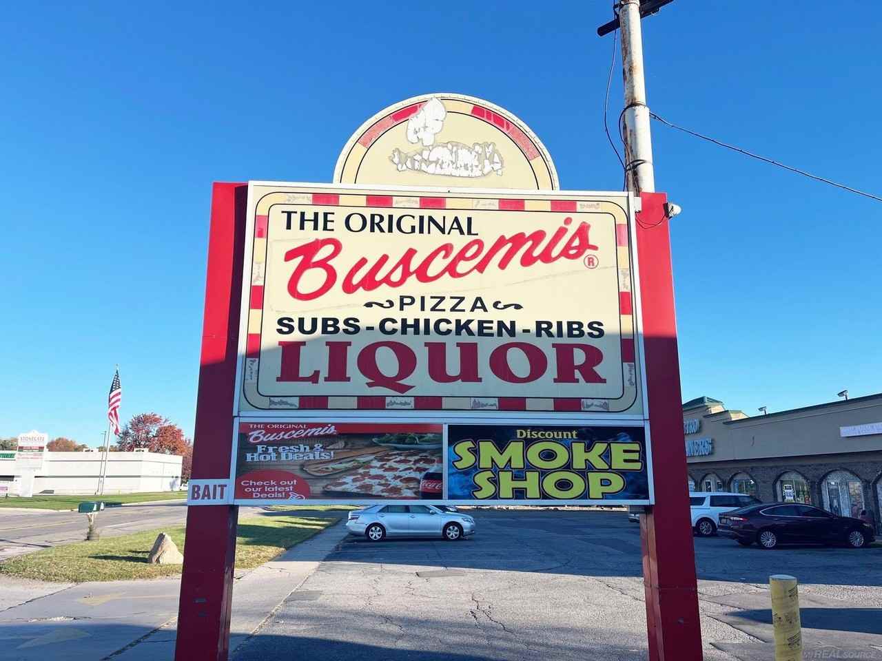 37462 Harper Ave - Photo 3 of 4