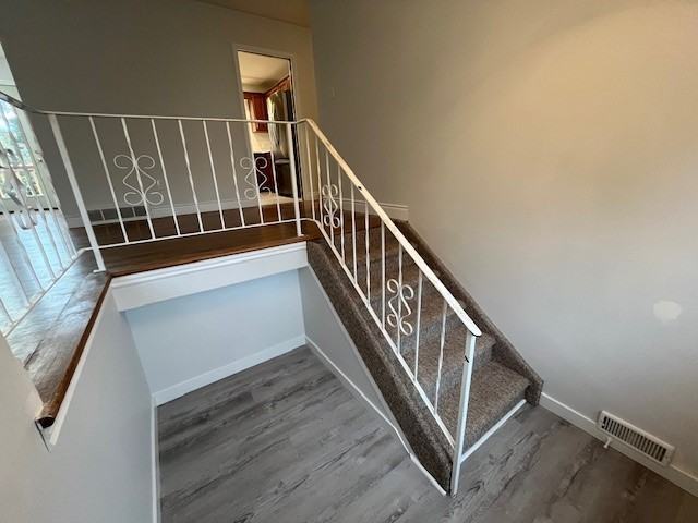 69 Old Oak Rd #1 - Photo 3 of 25