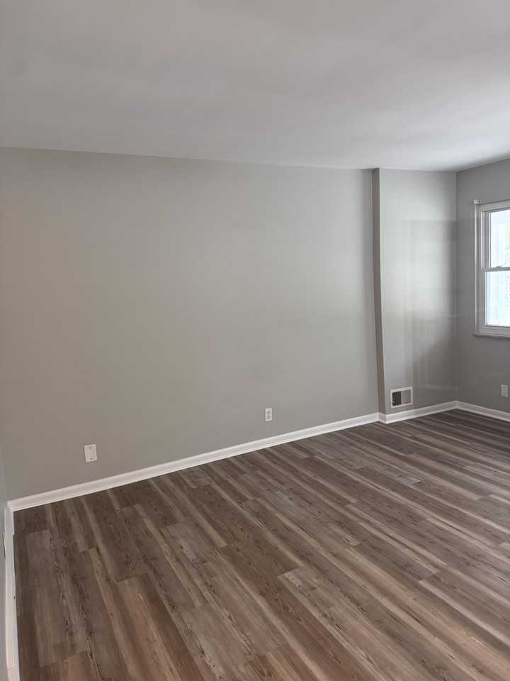 10 Brower Road #202 - Photo 2 of 8