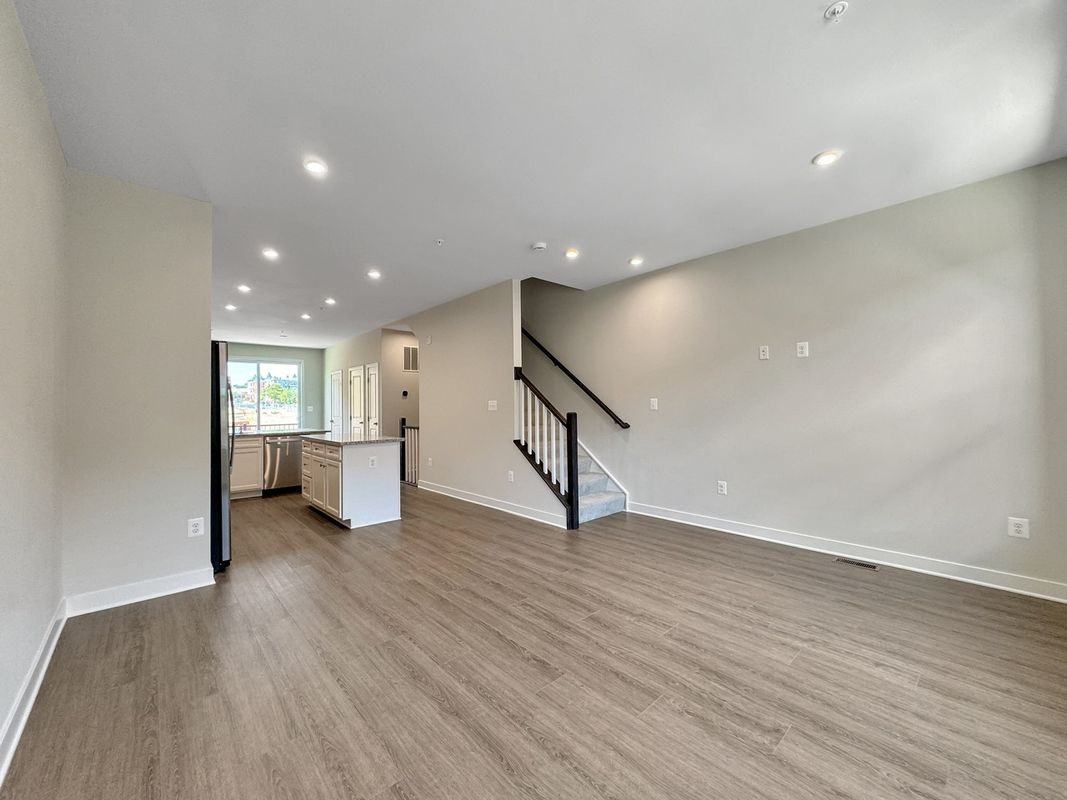1828 Park Ave - Photo 2 of 10