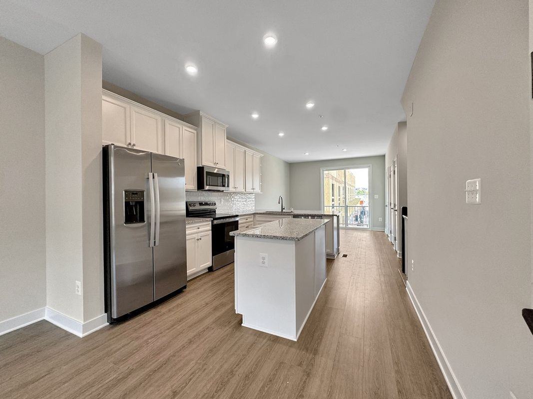 1828 Park Ave - Photo 3 of 10