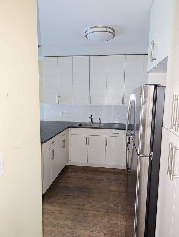 377 E 234th St - Photo 3 of 8