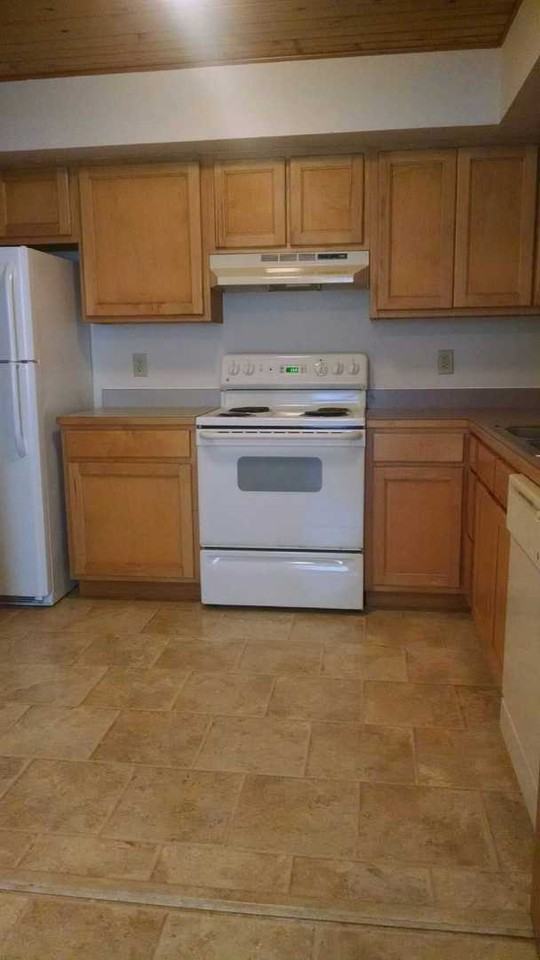 722 722 West 17th Street  - 722 West 17th Street - Photo 2 of 9