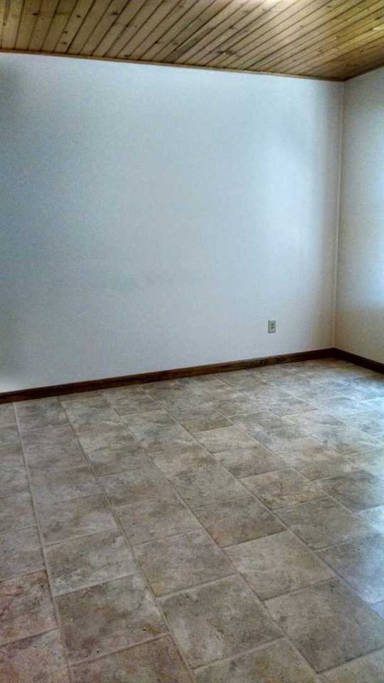 722 722 West 17th Street  - 722 West 17th Street - Photo 4 of 9