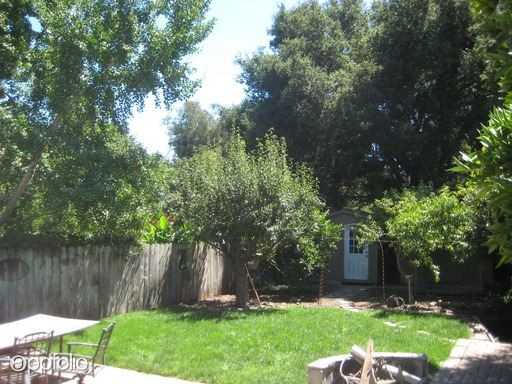 215 Haight St - Photo 2 of 11